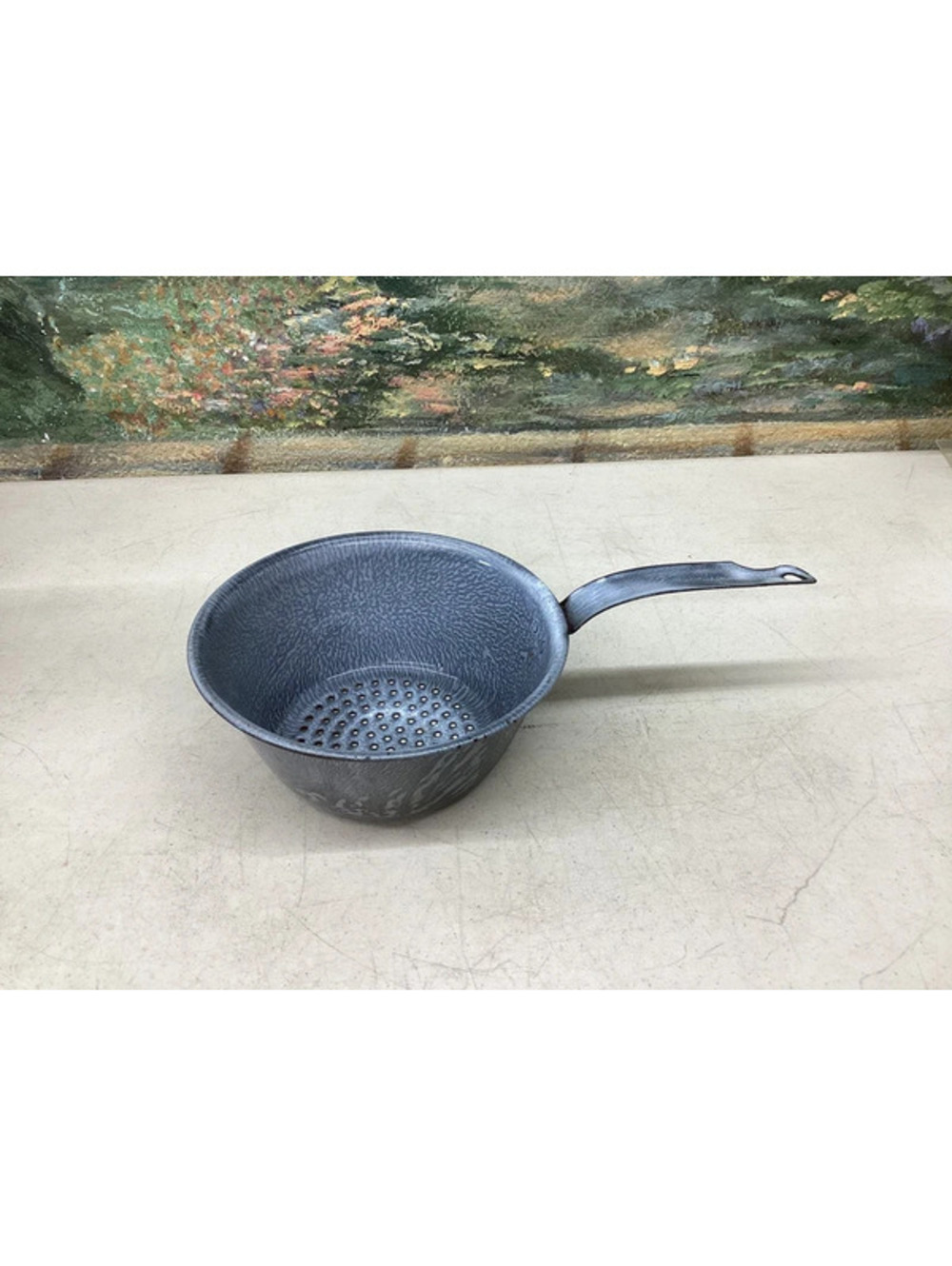 Graniteware Enamelware straining pan